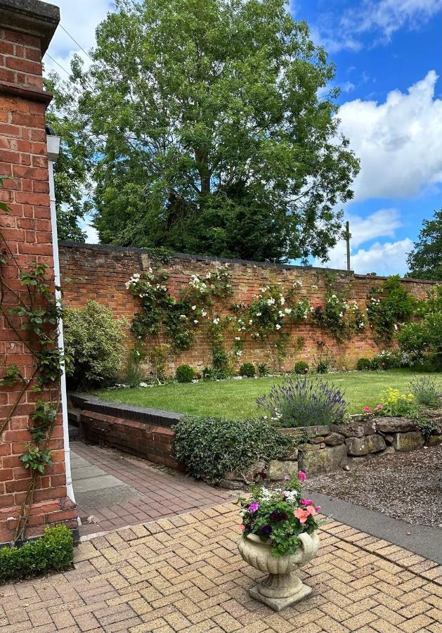 Coundon Lodge Coventry Luaran gambar